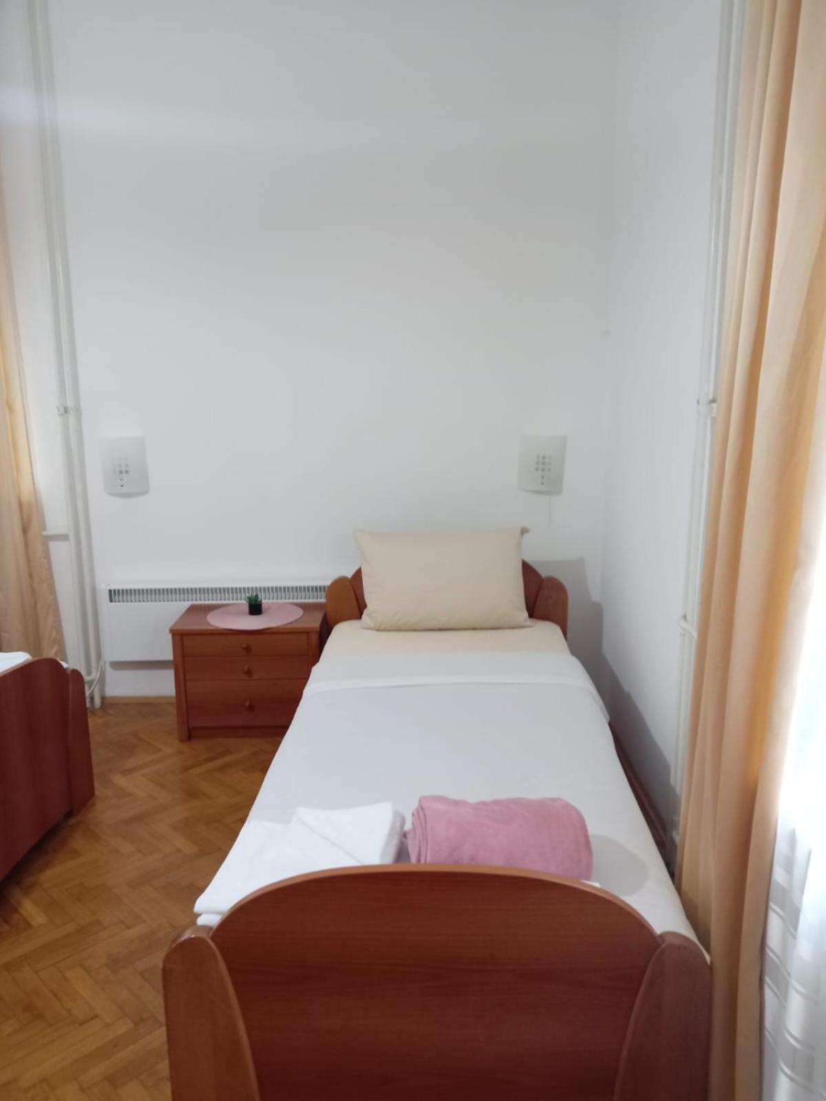 Hotel Vlasina - Vlasinsko Jezero Vlasina Rid Ngoại thất bức ảnh