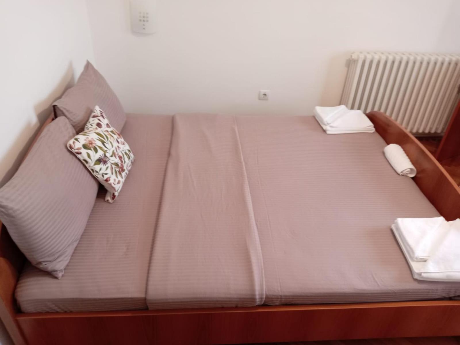 Hotel Vlasina - Vlasinsko Jezero Vlasina Rid Ngoại thất bức ảnh