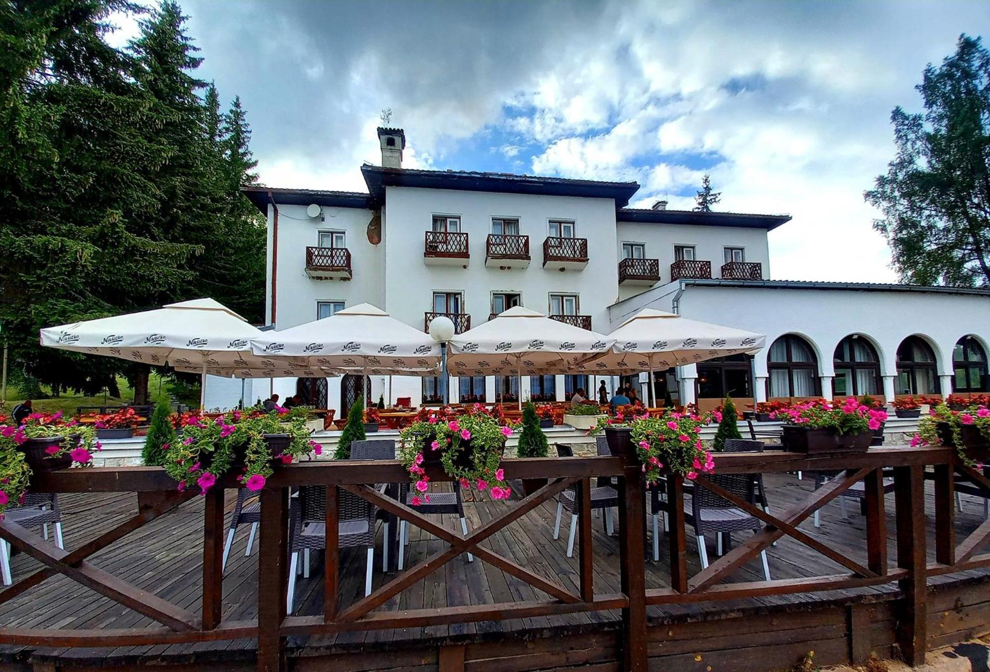Hotel Vlasina - Vlasinsko Jezero Vlasina Rid Ngoại thất bức ảnh