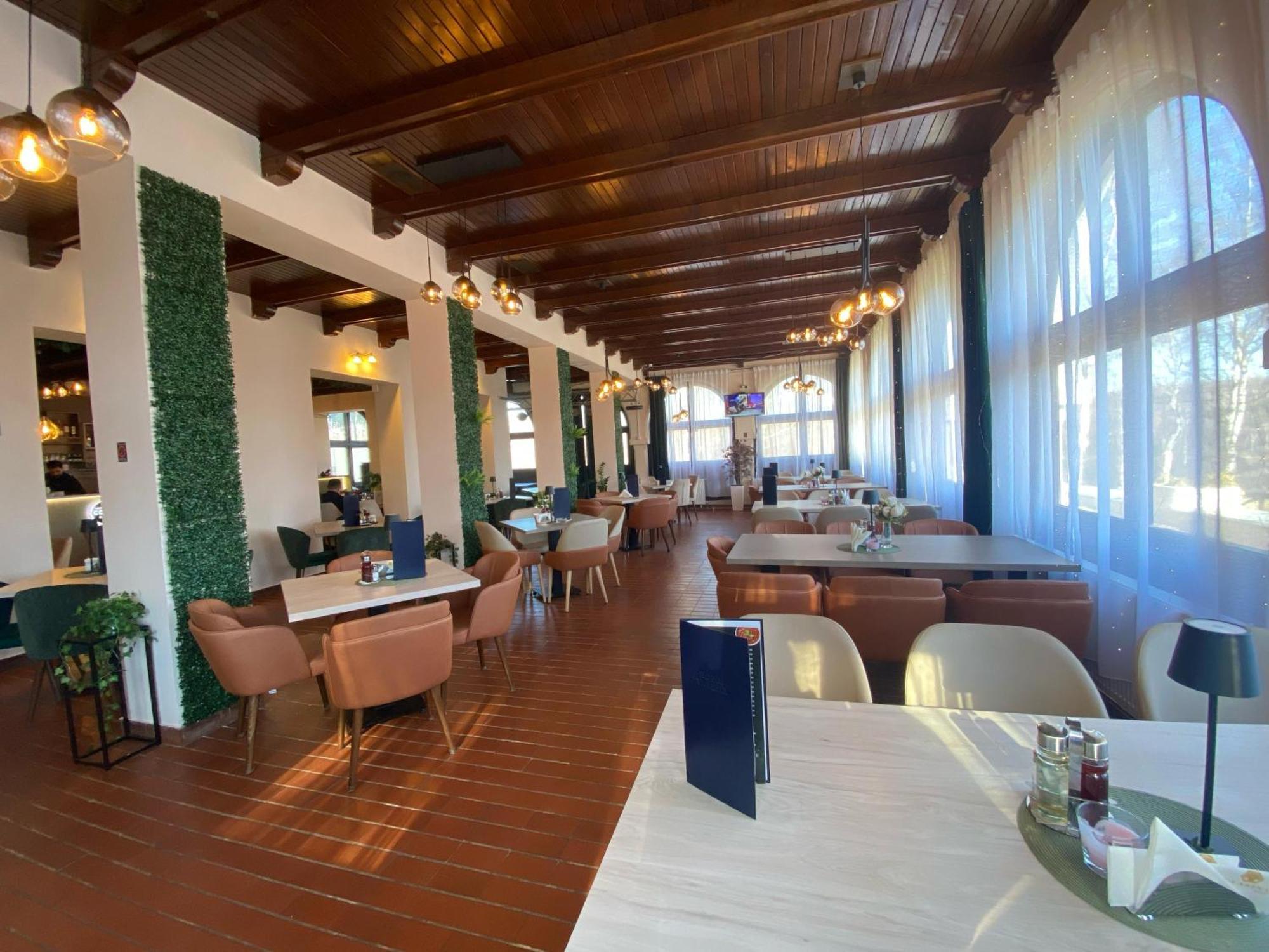 Hotel Vlasina - Vlasinsko Jezero Vlasina Rid Ngoại thất bức ảnh