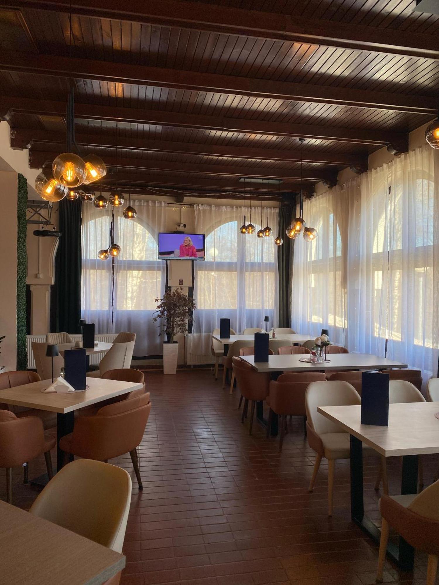 Hotel Vlasina - Vlasinsko Jezero Vlasina Rid Ngoại thất bức ảnh