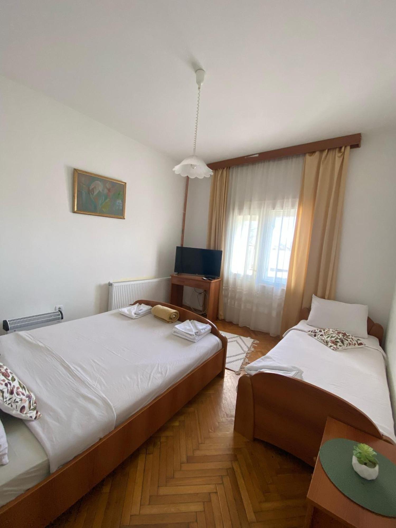 Hotel Vlasina - Vlasinsko Jezero Vlasina Rid Ngoại thất bức ảnh
