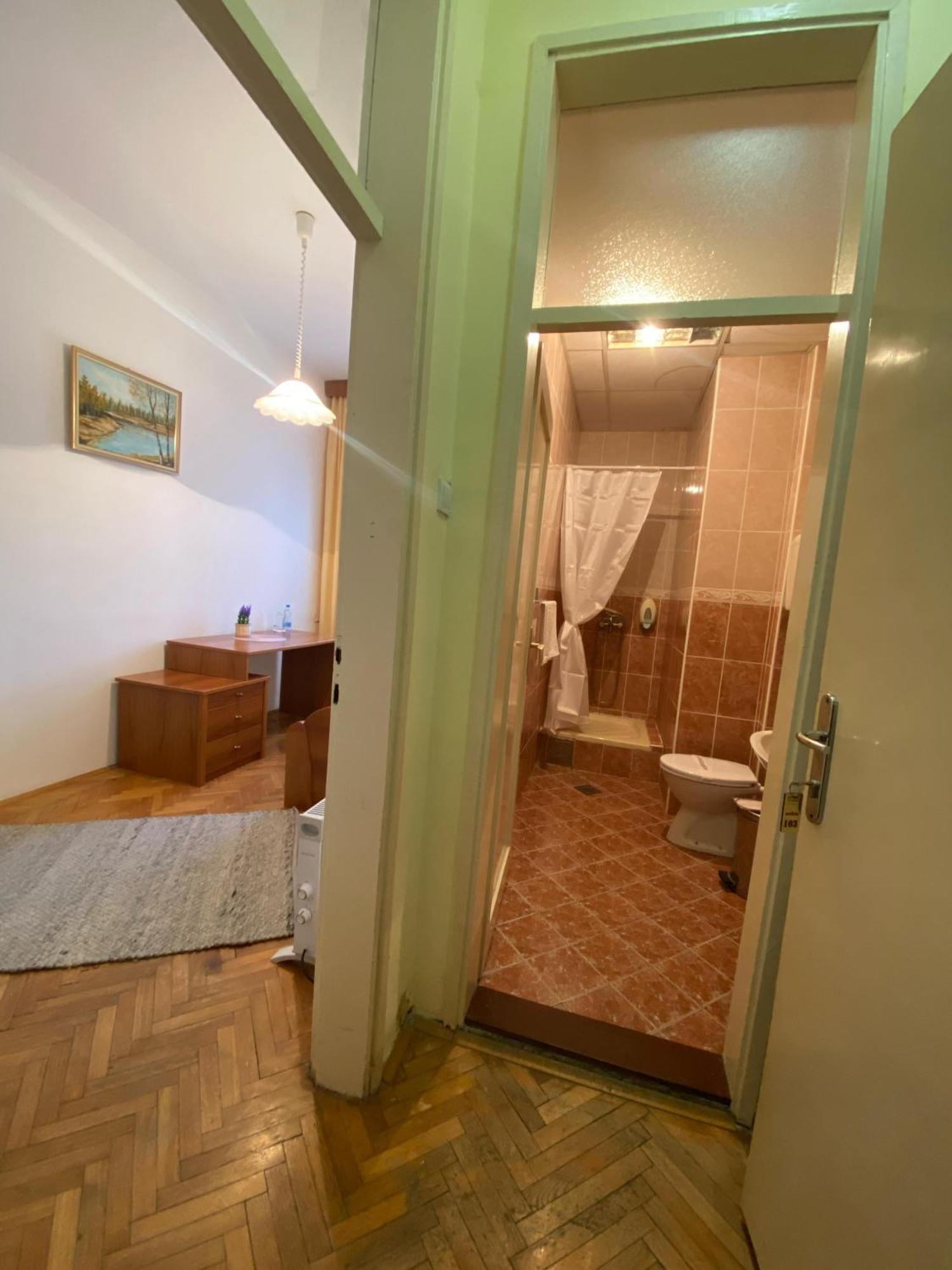 Hotel Vlasina - Vlasinsko Jezero Vlasina Rid Phòng bức ảnh