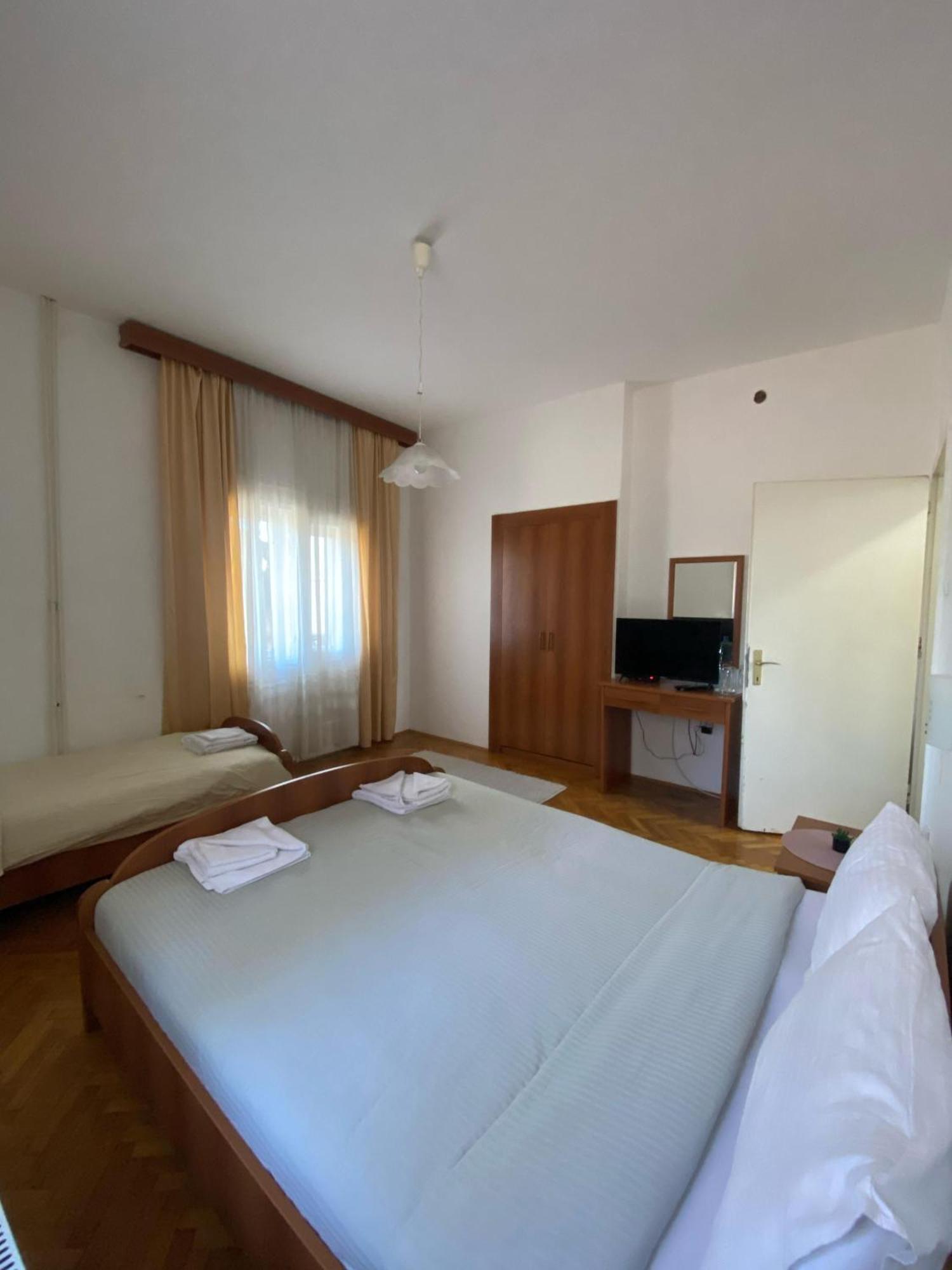 Hotel Vlasina - Vlasinsko Jezero Vlasina Rid Ngoại thất bức ảnh