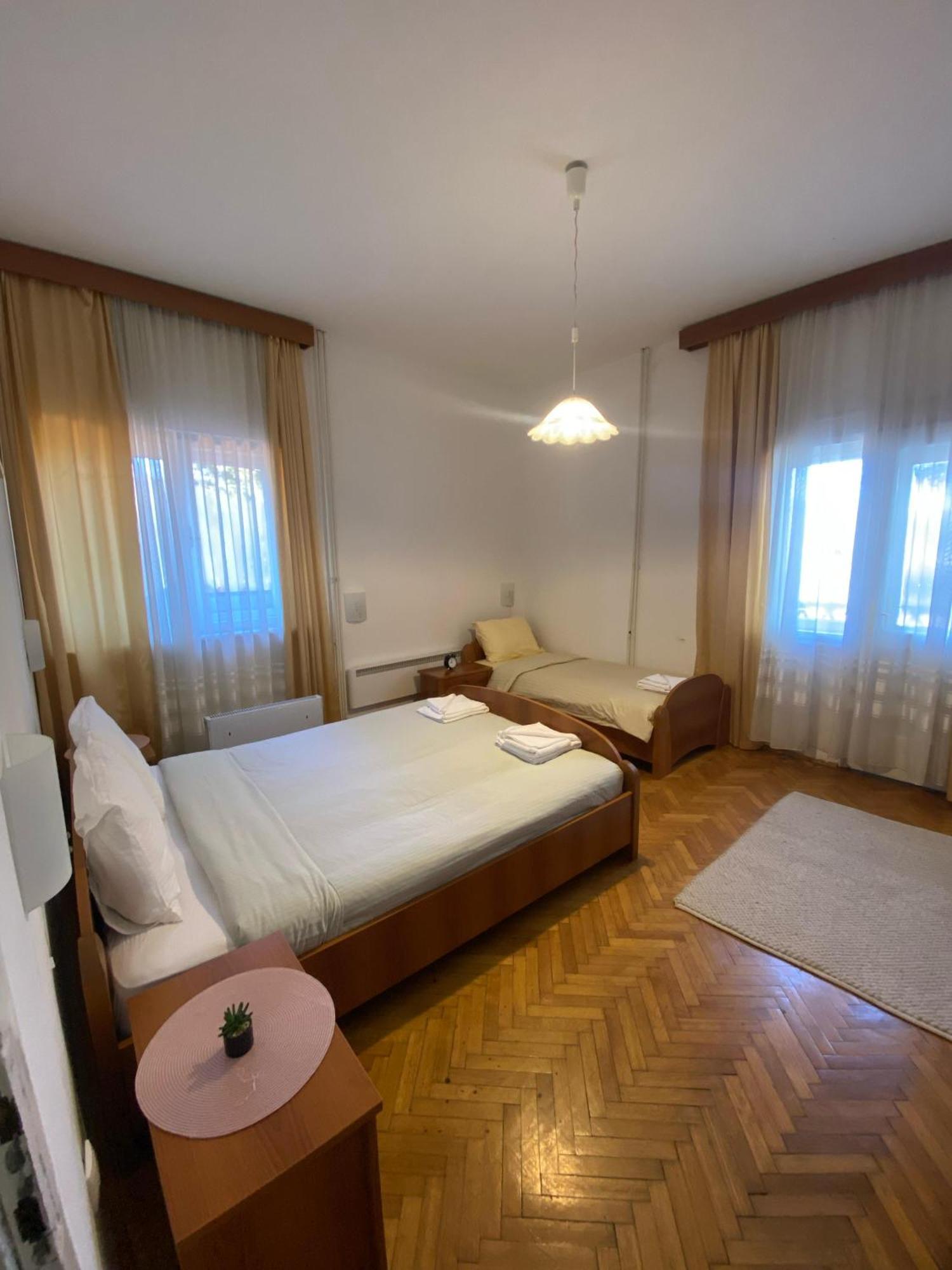 Hotel Vlasina - Vlasinsko Jezero Vlasina Rid Ngoại thất bức ảnh